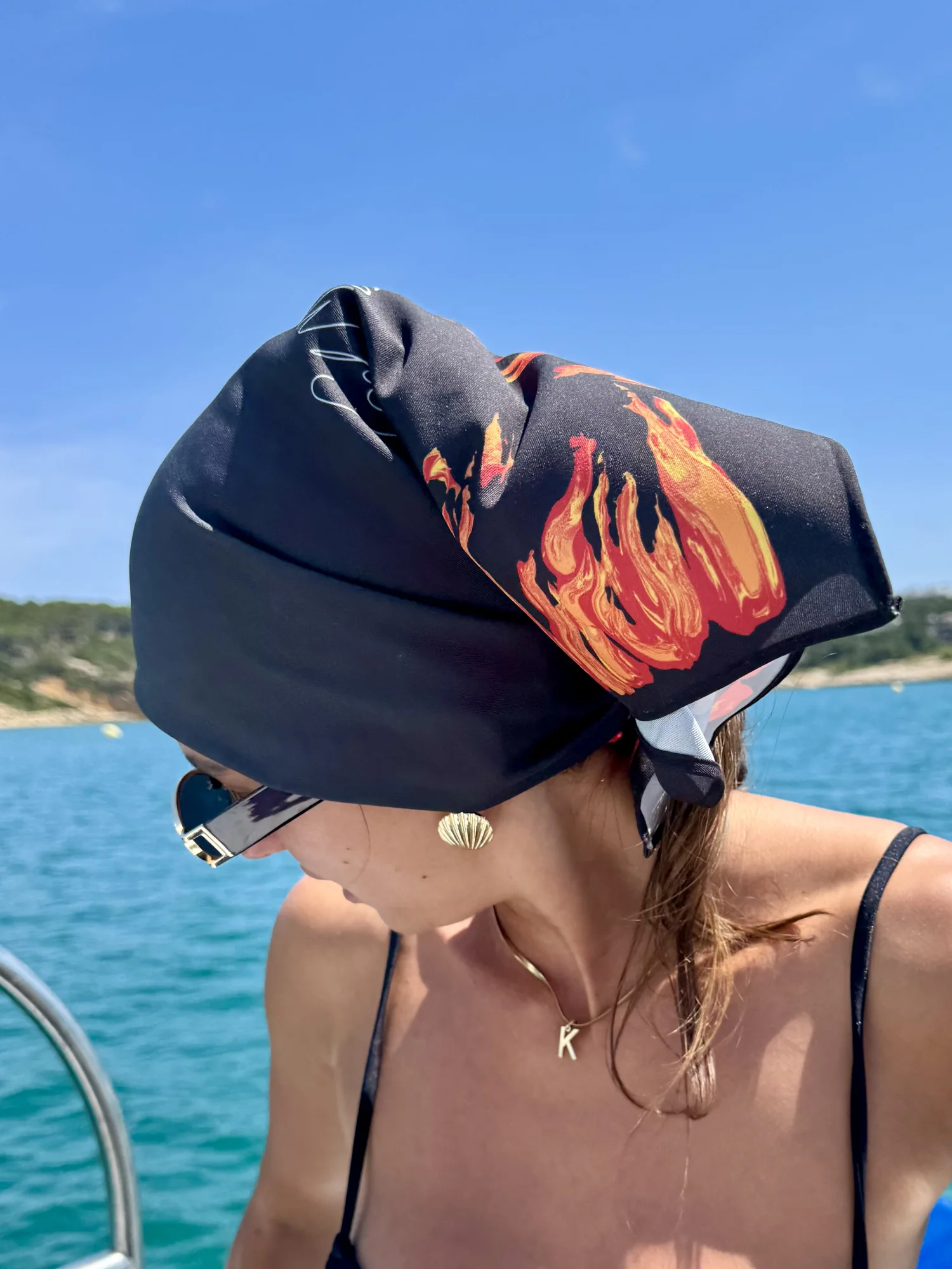 Bluzka chusta Flames Of Strength Noir