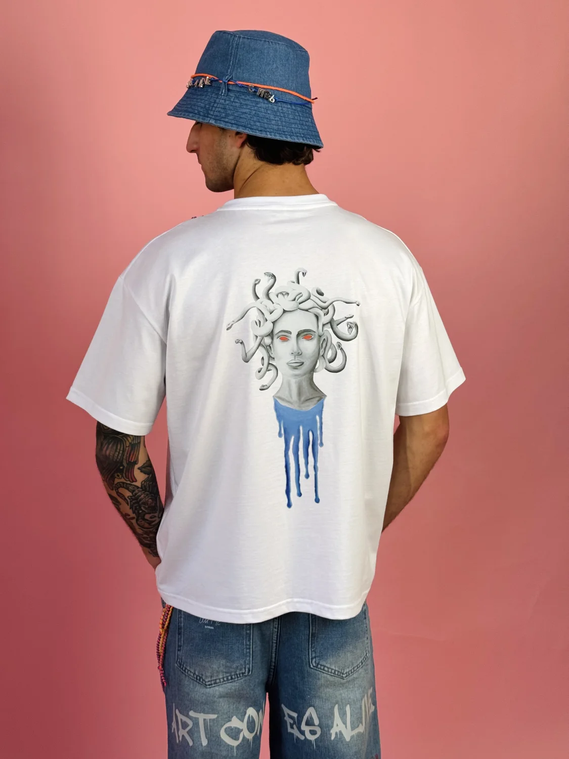 T-shirt biały Medusa